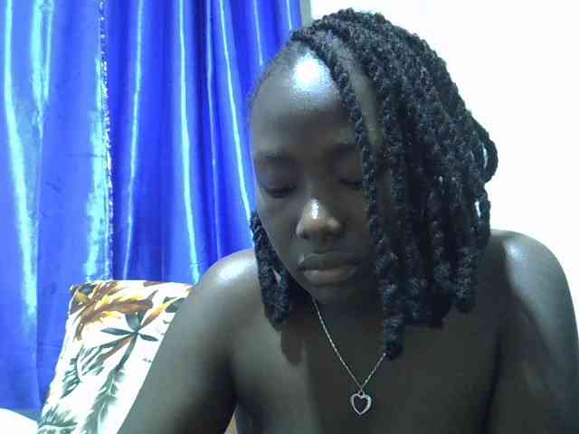 sweet-kemmie webcam