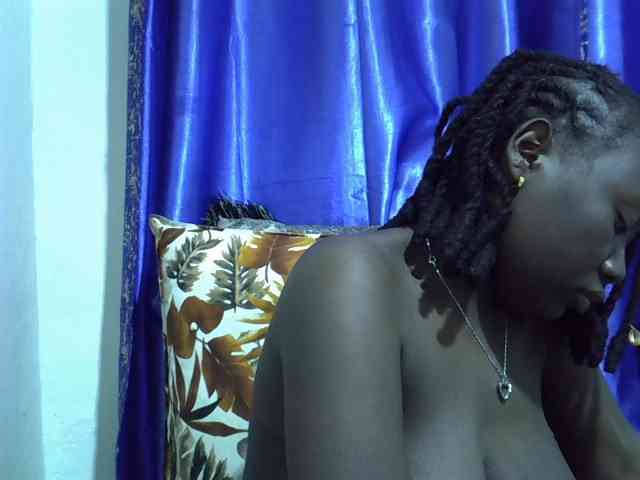 sweet-kemmie webcam