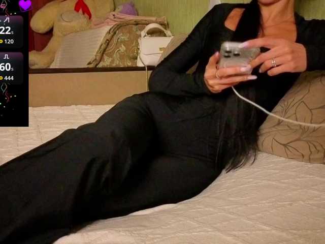 Karolina-Black8