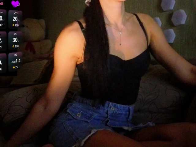 Karolina-Black8 live cam on BongaCams
