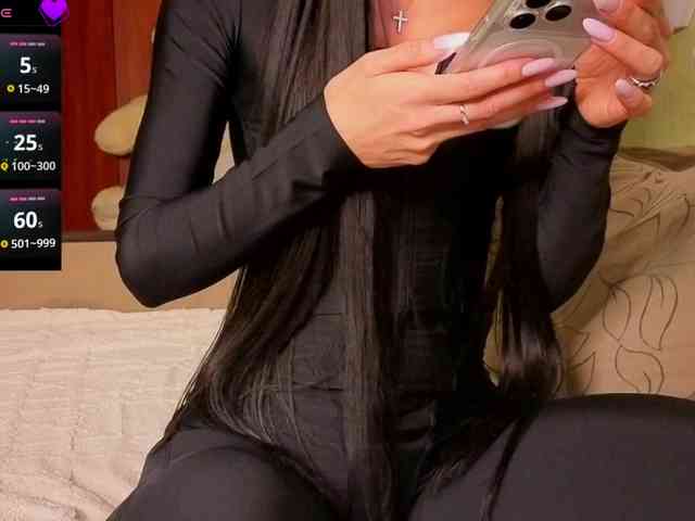 Karolina-Black8 webcam