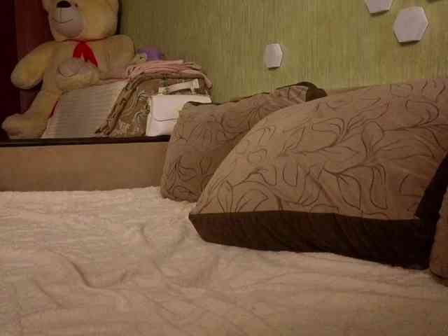Karolina-Black8 webcam
