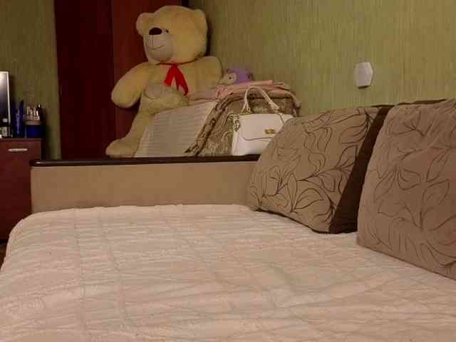 Karolina-Black8 webcam