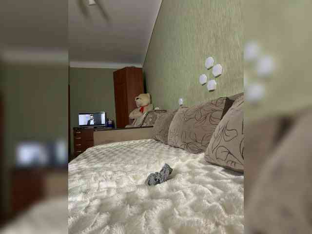 Alina-ffit8 webcam