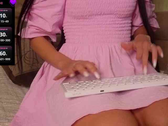 Karolina-Black8 webcam