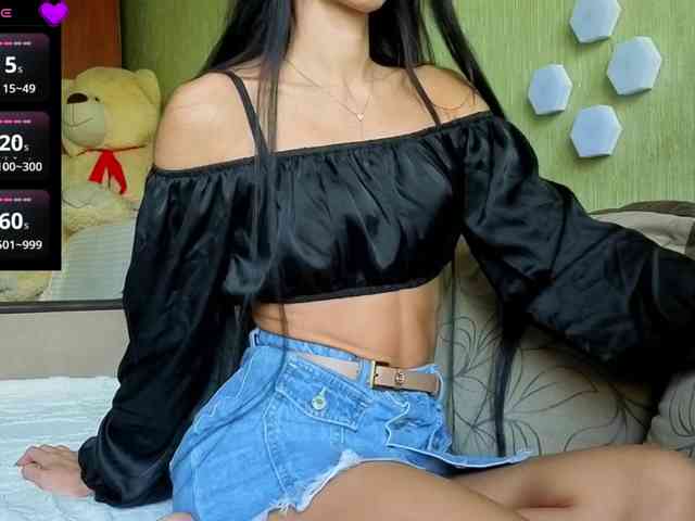 Karolina-Black8 webcam