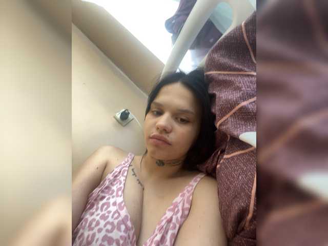 Sasa-23 live cam on BongaCams
