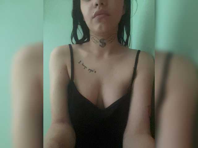 Sasa-23 live cam on BongaCams