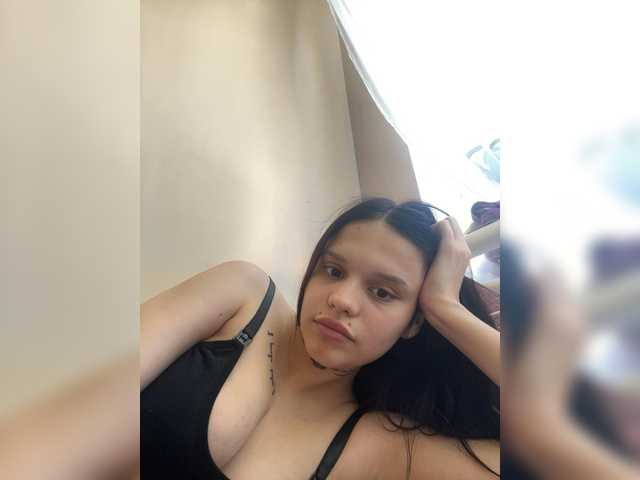Sasa-23 live cam on BongaCams