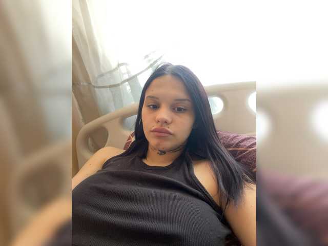 Sasa-23 live cam on BongaCams