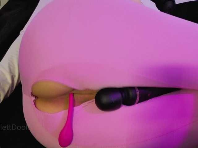 ScarlettDoll live cam on BongaCams