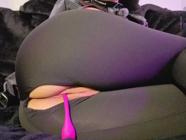 ScarlettDoll live cam on BongaCams