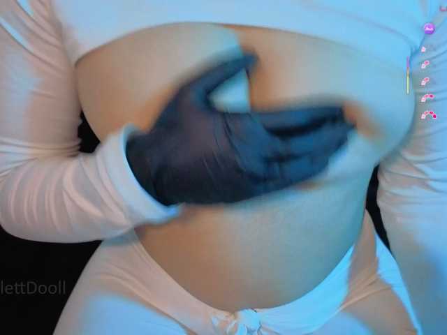 ScarlettDooll live cam preview