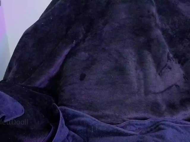 ScarlettDoll live cam on BongaCams