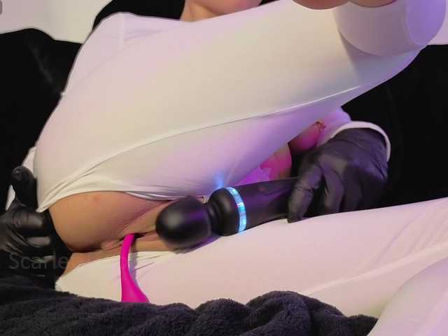 ScarlettDoll live cam on BongaCams