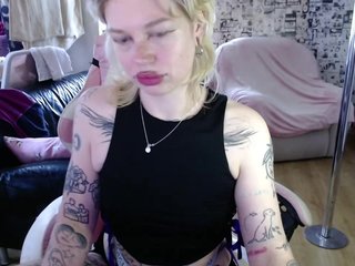 LolaHot Porn Show
