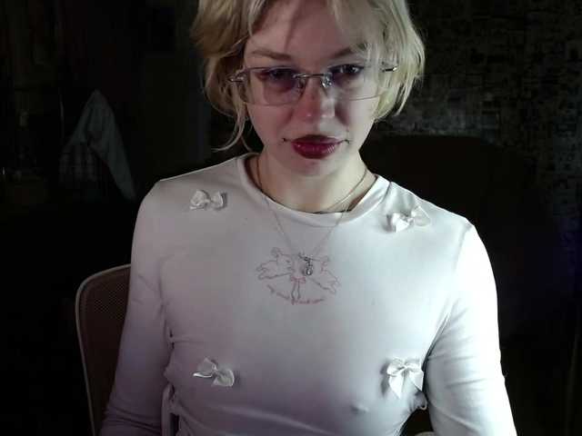 LolaHot live cam on BongaCams