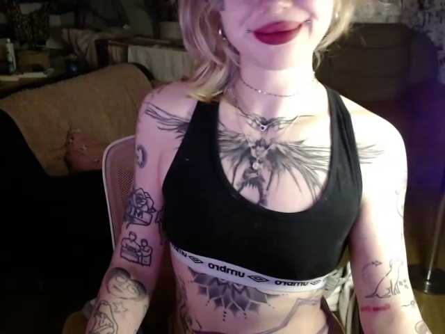 LolaHot