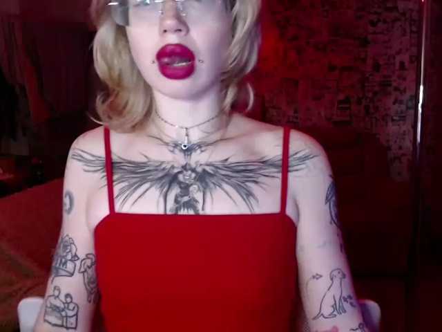 LolaHot