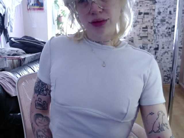 LolaHot