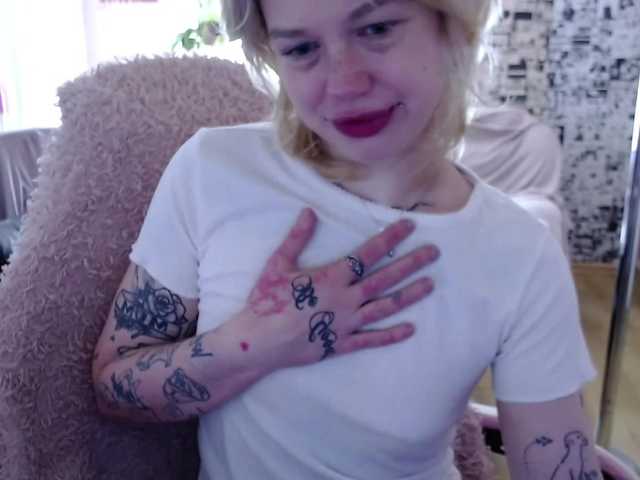 LolaHot live cam on BongaCams