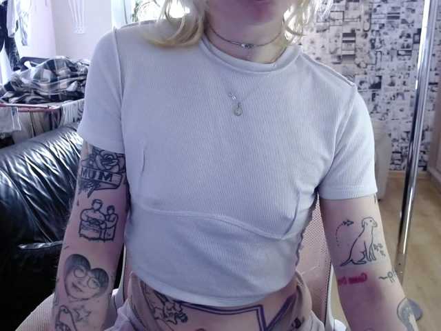 LolaHot