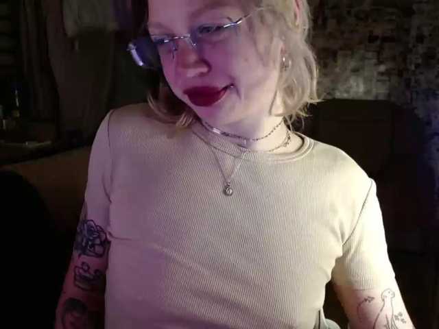LolaHot live cam on BongaCams