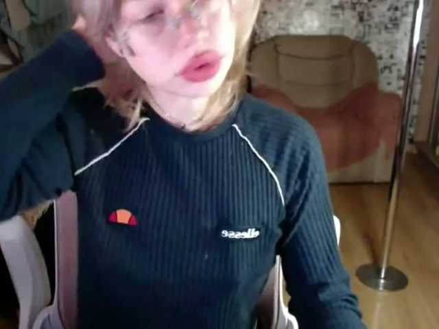 LolaHot