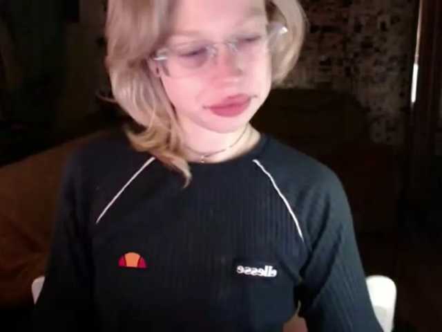 LolaHot