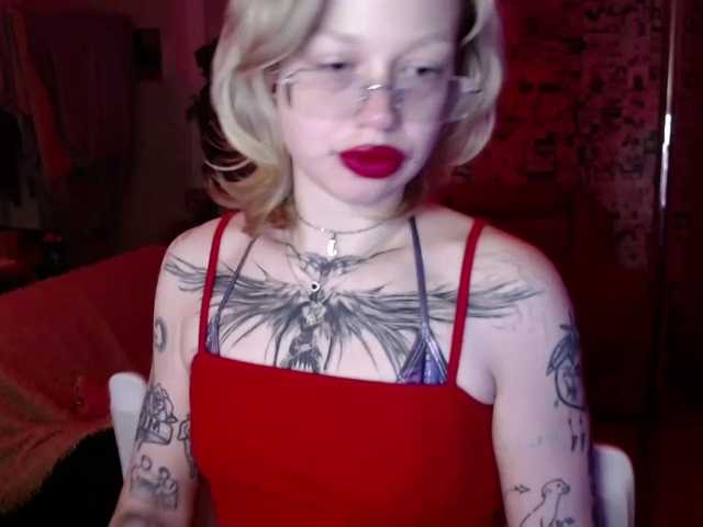 LolaHot