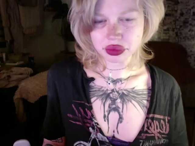 Lola Hot (LolaHot)