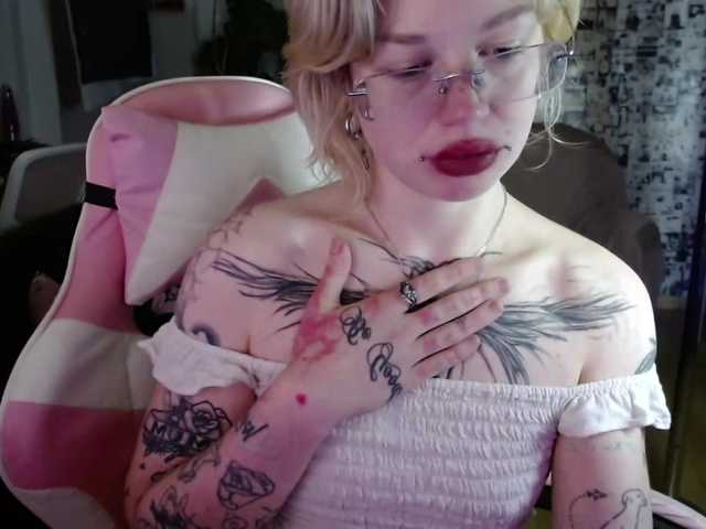 LolaHot