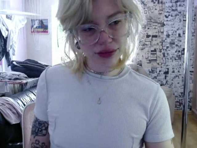 LolaHot