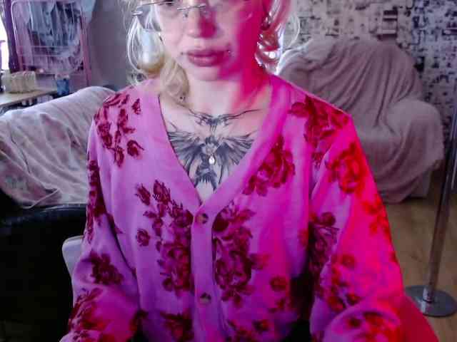 LolaHot webcam
