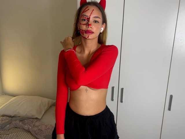 TinaYuzuki live cam on BongaCams
