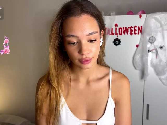 TinaYuzuki live cam on BongaCams
