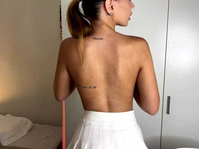 TinaYuzuki live cam on BongaCams
