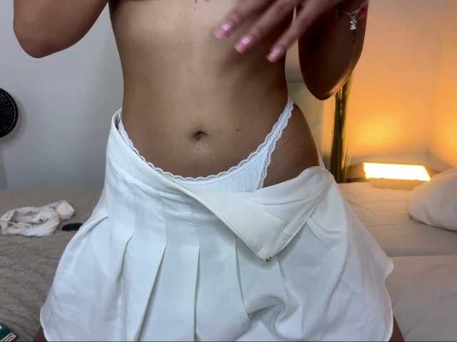 TinaYuzuki live cam on BongaCams