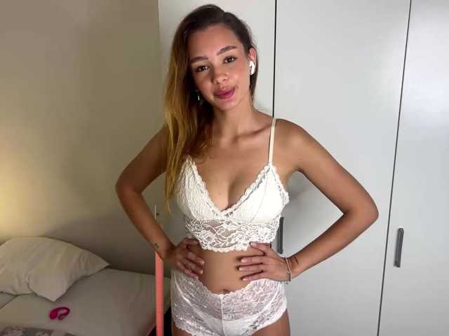 TinaYuzuki live cam on BongaCams