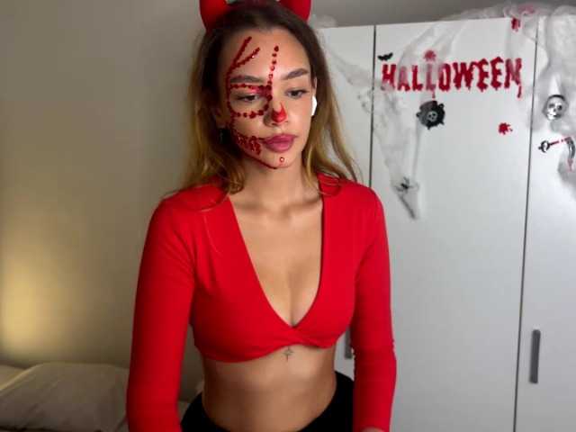 TinaYuzuki live cam on BongaCams