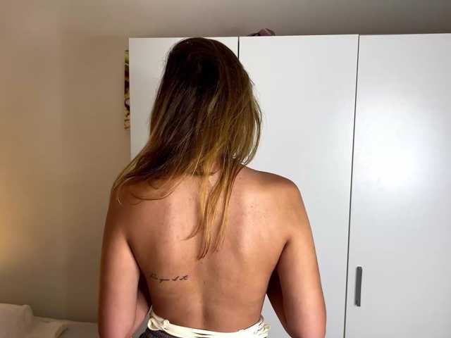 TinaYuzuki live cam on BongaCams