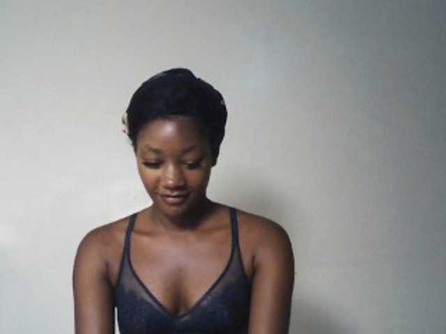 Hot-sexxxy-girl live cam on BongaCams