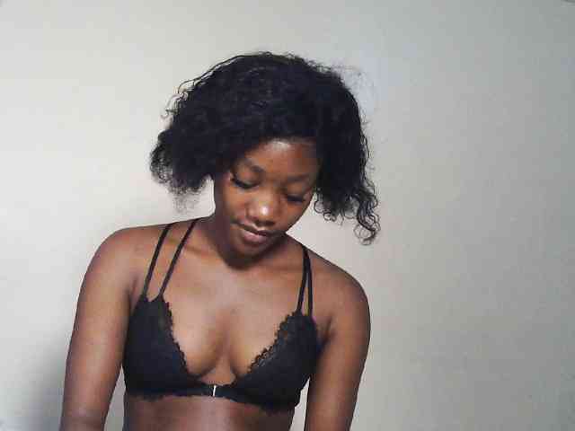 Hot-sexxxy-girl webcam