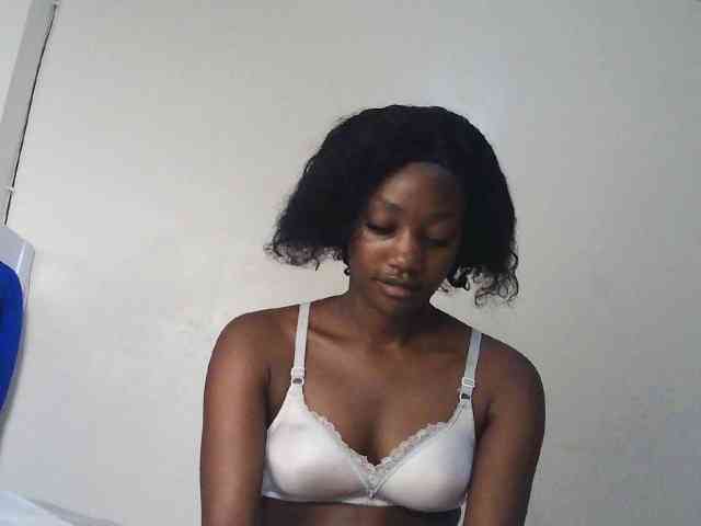 Hot-sexxxy-girl webcam