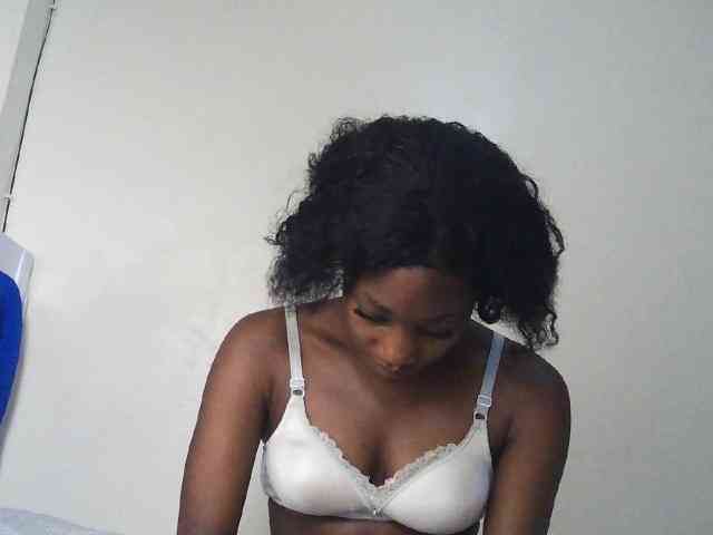 Hot-sexxxy-girl webcam