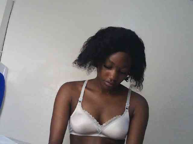 Hot-sexxxy-girl webcam