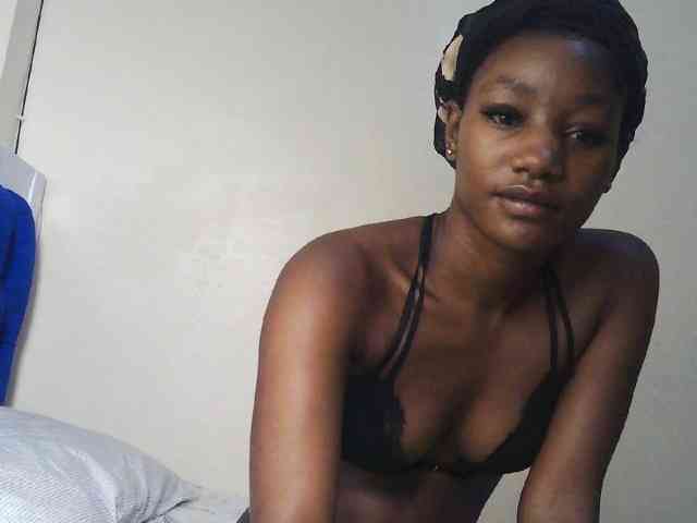 Hot-sexxxy-girl webcam