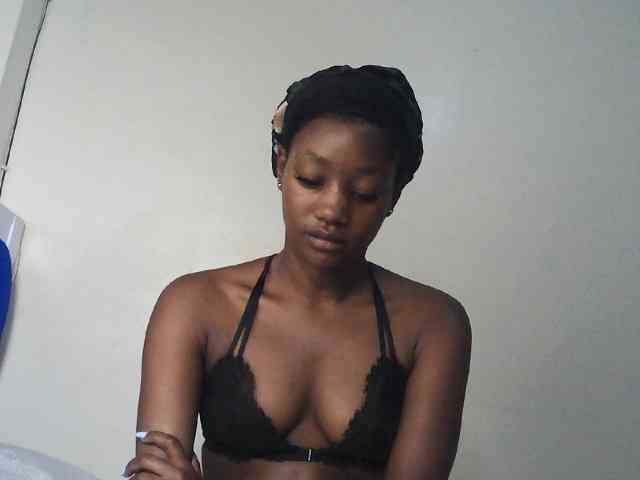 Hot-sexxxy-girl webcam