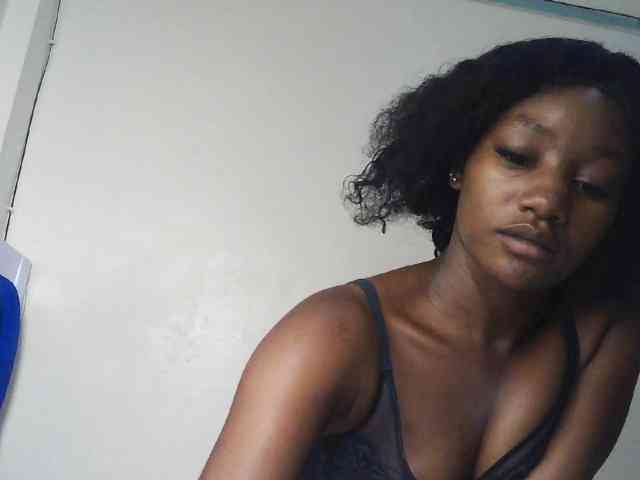 Hot-sexxxy-girl webcam