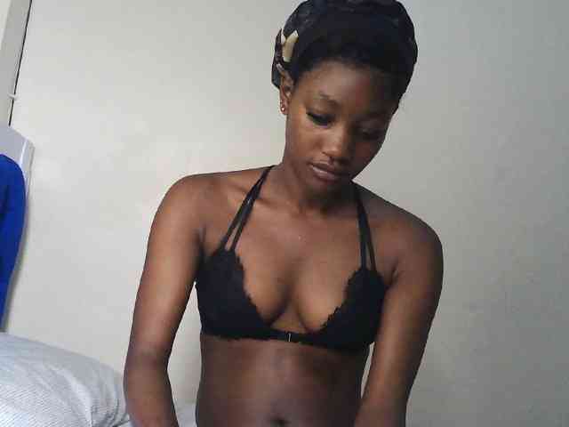 Hot-sexxxy-girl webcam
